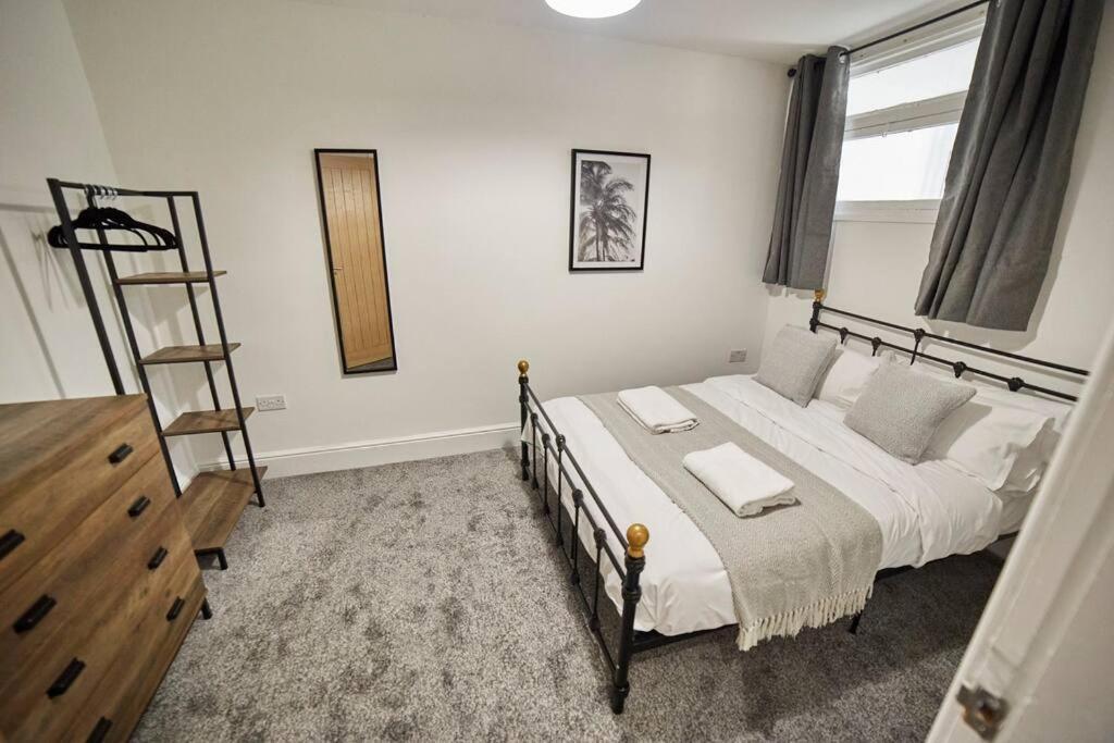 High Spec Spacious 2Bd Apt, Parking, Nr Newcastle ゲーツヘッド エクステリア 写真