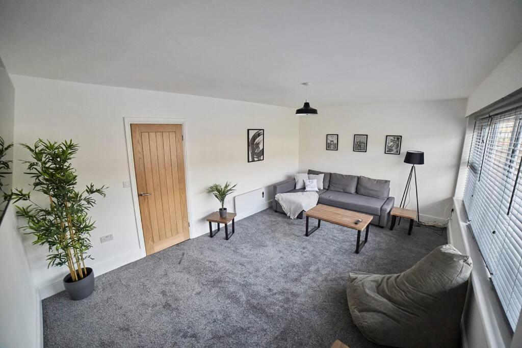 High Spec Spacious 2Bd Apt, Parking, Nr Newcastle ゲーツヘッド エクステリア 写真